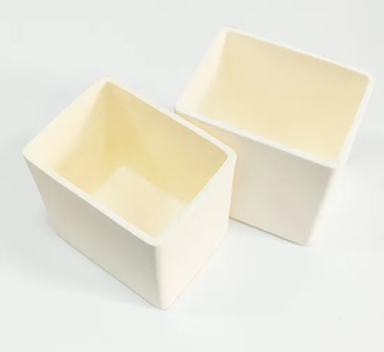 Customized Al2O3 Alumina Refractory Porcelain Corundum Ceramic Crucible